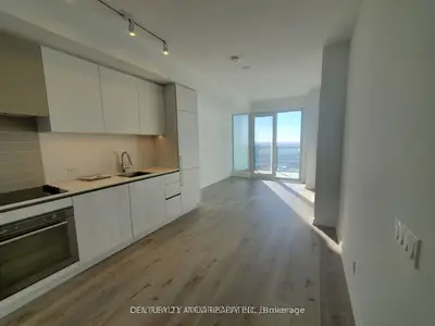 7890 Jane Street 5301, Vaughan, On L4k 0k9