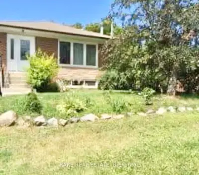 391 Alper Street, Richmond Hill, ON L4C 2Z3