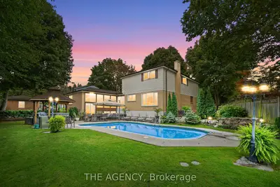 178 Millpond Court, Richmond Hill, ON L4C 4W5