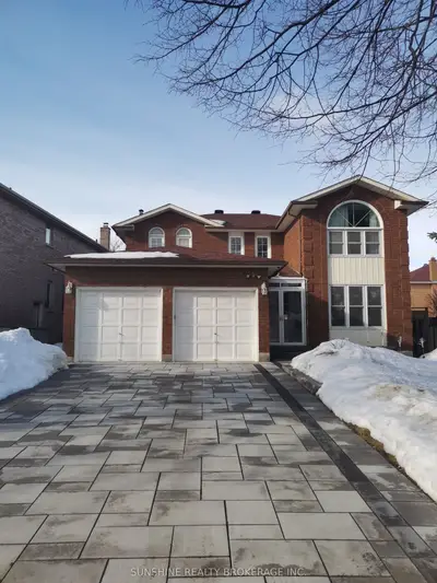 10 Lisa Crescent Basement, Richmond Hill, On L4b 3j4