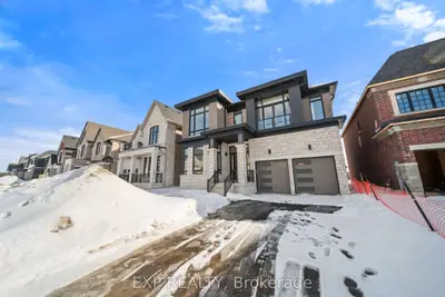 5 Saxby Farm Avenue 31N, King, ON L7B 0T2