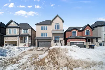1466 Stovell Crescent Main/upper, Innisfil, On L0l 1w0