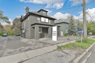 72 Prospect Street, Newmarket, On L3y 3t2