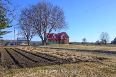 8923 Morning Glory Road, Georgina, ON L0E 1N0