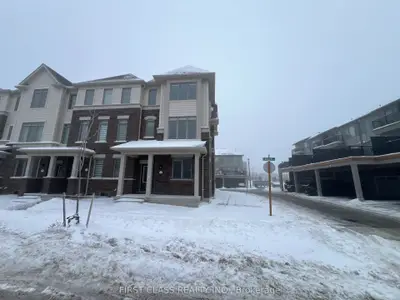 126 Lageer Drive, Whitchurch-Stouffville, ON L4A 0M5