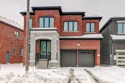 301 Wesmina Avenue, Whitchurch-Stouffville, ON L4A 5C2