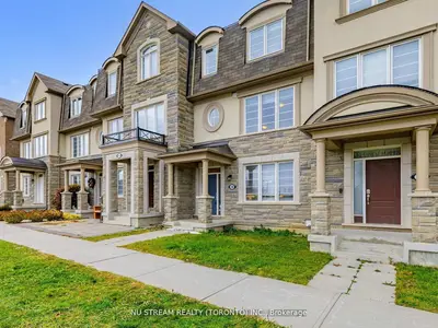 38 WILLIAM F.BELL Parkway, Richmond Hill, ON L4S 0K1