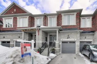 47 Blackwell Crescent, Bradford West Gwillimbury, ON L3Z 4L3