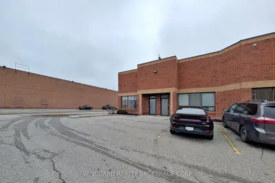130 Bradwick Drive 9-10, Vaughan, On L4k 1k8