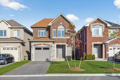 431 Rita's Avenue, Newmarket, ON L3X 2N1