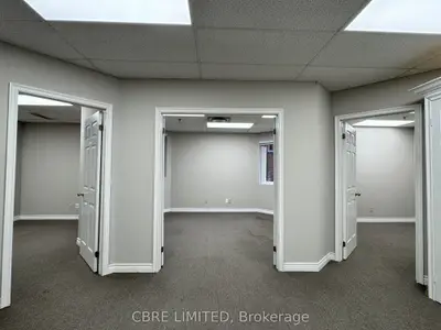 317 Renfrew Drive Unit 101, Markham, On L3r 9s9