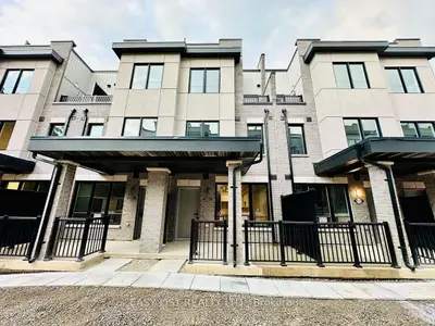 11 Baynes Way 12, Bradford West Gwillimbury, On L3z 4m5
