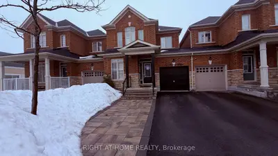 71 Betony Drive, Richmond Hill, On L4e 0v6