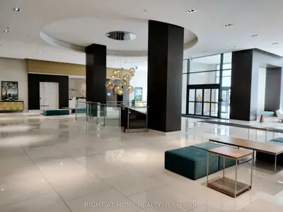 9000 JANE Street N 617, Vaughan, ON L4M 2M9