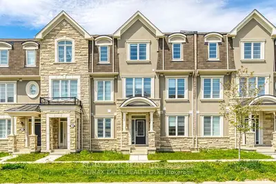 74 William F. Bell Parkway, Richmond Hill, ON L4S 0K1