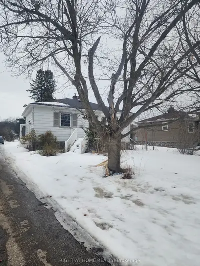 20145 Bathurst Street, East Gwillimbury, On L9n 1n3