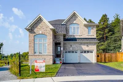 21 Dorothy Caine Crescent, Georgina, On L4p 0s6