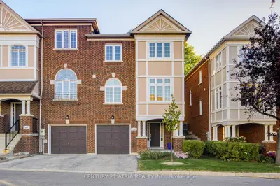 190 Harding Boulevard W 108, Richmond Hill, On L4c 0j9