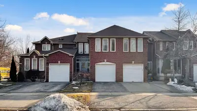 75 Rose Branch Drive, Richmond Hill, ON L4S 1J4