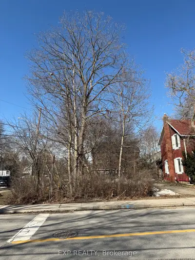 67 Richmond Street, Richmond Hill, ON L4C 3Y3