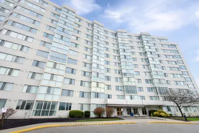 270 Davis Drive 701, Newmarket, On L3y 8k2