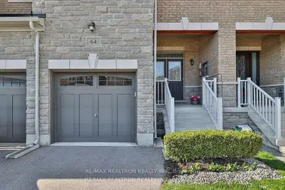 64 Paper mills Crescent, Richmond Hill, ON L4E 0V4