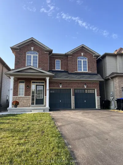 12B Mandley Street, Essa, ON L3W 0B6