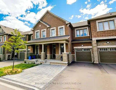 39 Ness Drive 2nd Flr Room, Richmond Hill, ON L4S 0K5