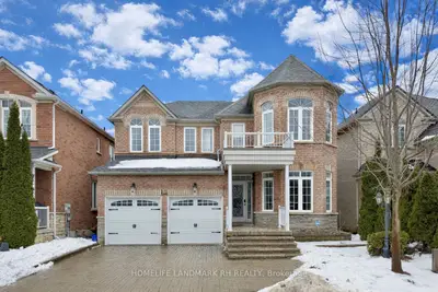 5 Victoria Wood Avenue, Markham, ON L6E 1X7