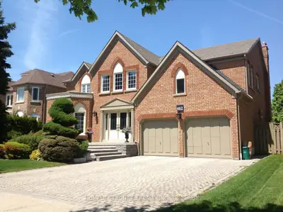 462 Weldrick Road E, Richmond Hill, On L4b 2t6