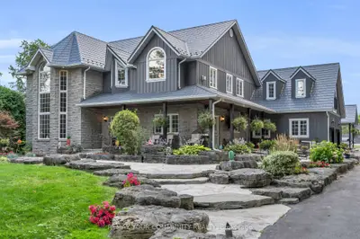 515 Lake Drive E, Georgina, On L0e 1s0