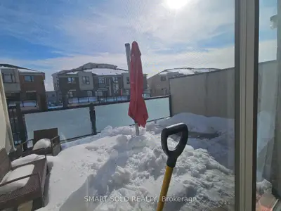 37 Sparks Street, Aurora, ON L4G 0Z9