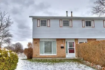 701 Leeder Court, Newmarket, ON L3Y 5A8