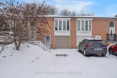 708 Jackson Court, Newmarket, On L3y 5a6