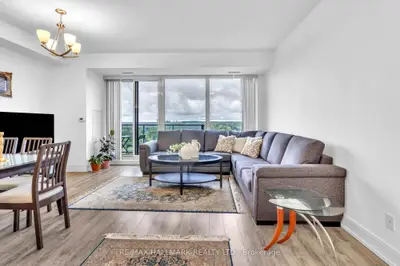 9608 Yonge Street 1609a, Richmond Hill, On L4c 1v6