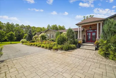21940 Mccowan Road, East Gwillimbury, On L0g 1m0