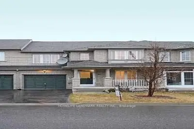 26 Macgregor Avenue, Richmond Hill, On L4b 4s9