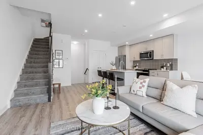 27 Canton Lane, Whitchurch-Stouffville, ON L4A 4W8