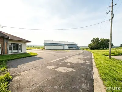 230 Woodchoppers Lane, King, On L7b 0l7