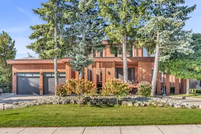 373 Firglen Ridge, Vaughan, On L4l 1n6