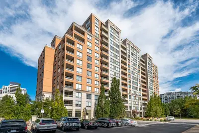 29 Northern Heights Drive 205, Richmond Hill, ON L4B 4L8