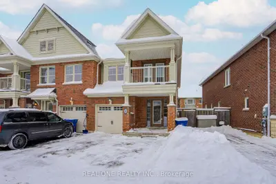 18 Latitude Lane, Whitchurch-Stouffville, ON L4A 0T1