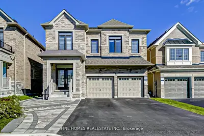 39 Tesla Crescent, East Gwillimbury, ON L9N 0T3