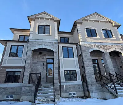 16 Lewis Craigie Lane, Richmond Hill, On L4b 0j5