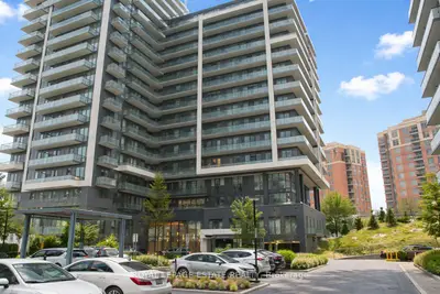 85 Oneida Crescent 1606, Richmond Hill, On L4b 0h4