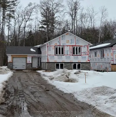 3187 Cove Avenue, Innisfil, ON L9S 2K7
