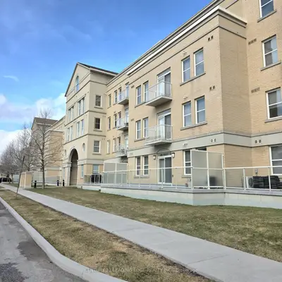 28 Prince Regent Street 335, Markham, On L6c 0v5
