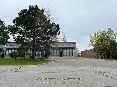 36 Bessemer Court 2, Vaughan, ON L4K 3C9