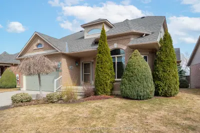 87 Bella Vista Trail 4, New Tecumseth, On L9r 2e2