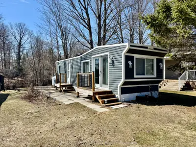 285 Crydermans Side Road 204, Georgina, On L0e 1a0